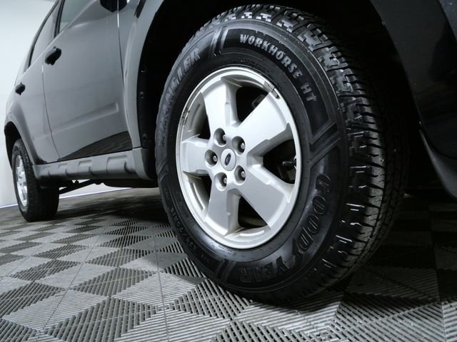 Used 2009 Ford Escape XLT with VIN 1FMCU03G19KC24790 for sale in Apple Valley, Minnesota
