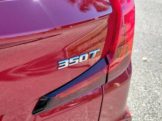 2024 Cadillac XT4 Premium Luxury - Photo 8