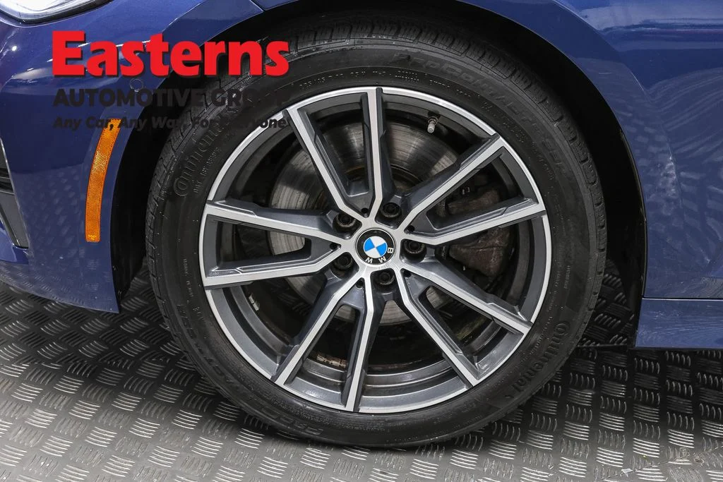 Used 2021 Blue BMW 330i xDrive image 34