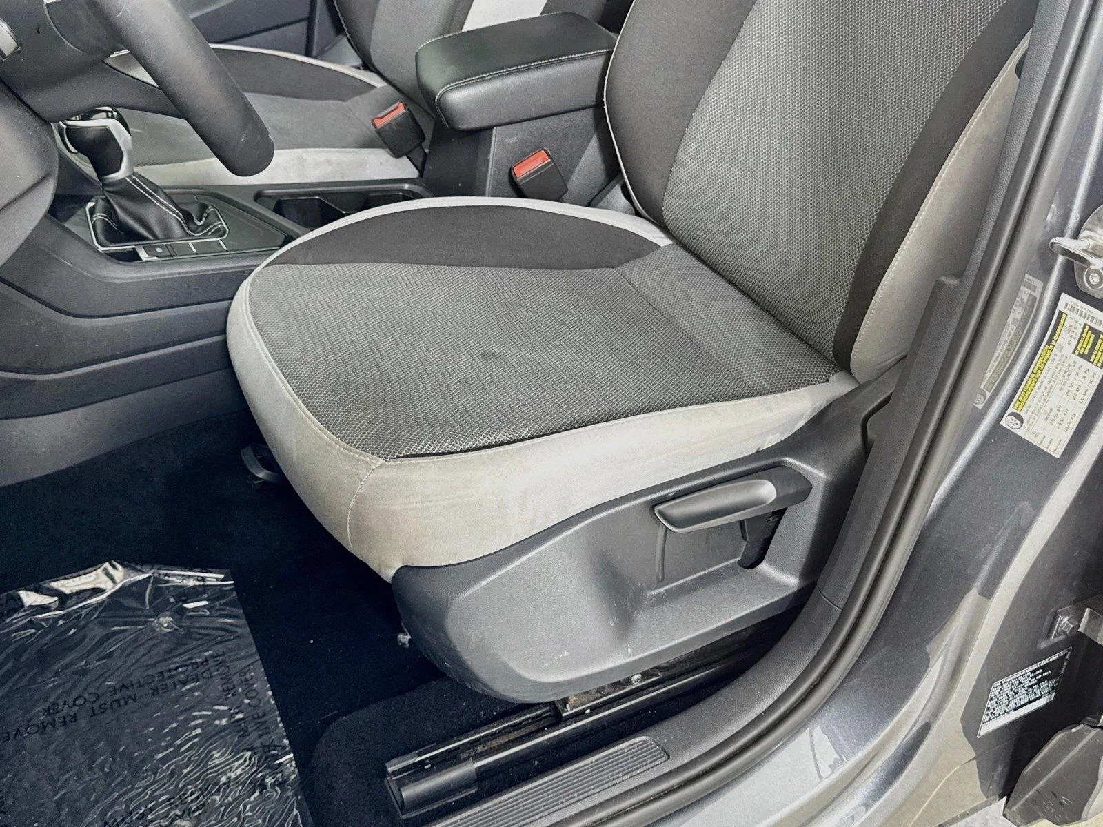 Used 2023 Platinum Gray Metallic Volkswagen S image 18