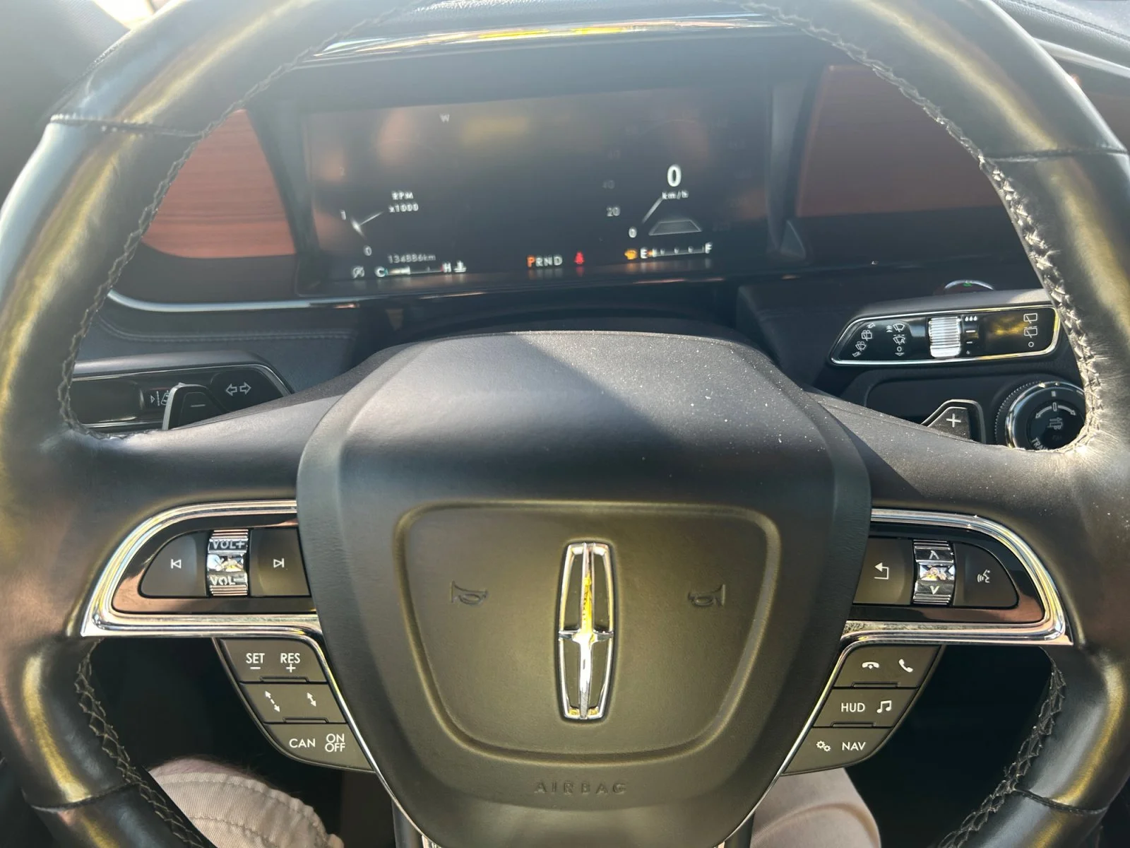 Used 2020 BLACK Lincoln RESERVE image 25