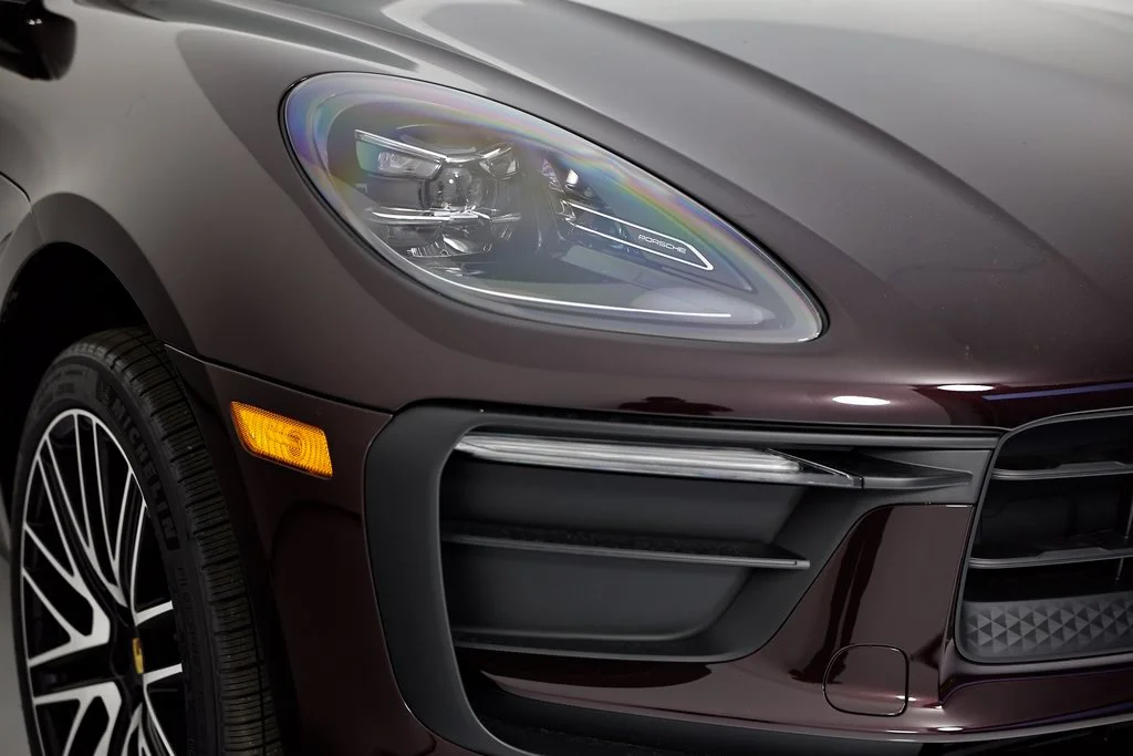 2026 Porsche Macan T - Photo 16