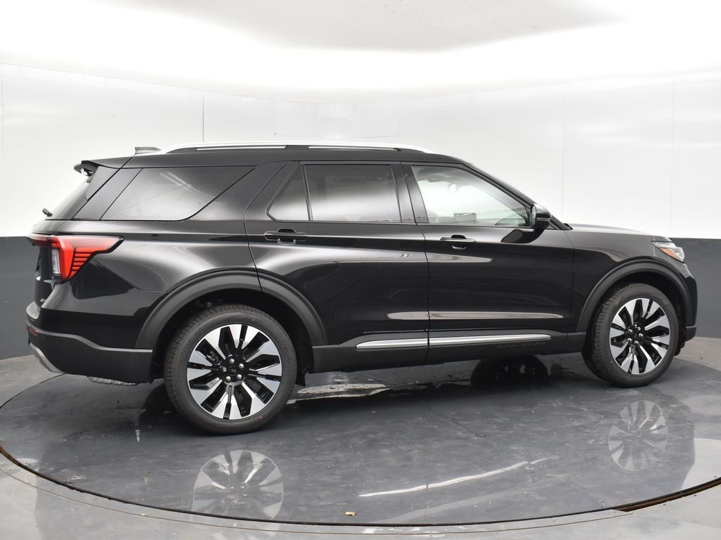 New 2026 Agate Black Metallic Ford Platinum™ image 20
