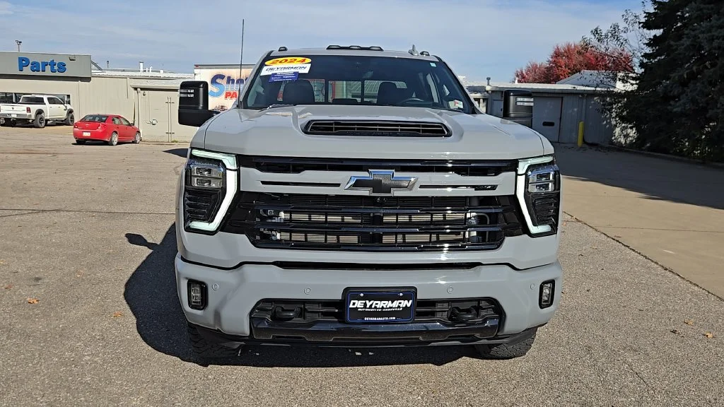 Used 2024 Slate Gray Metallic Chevrolet LTZ image 4