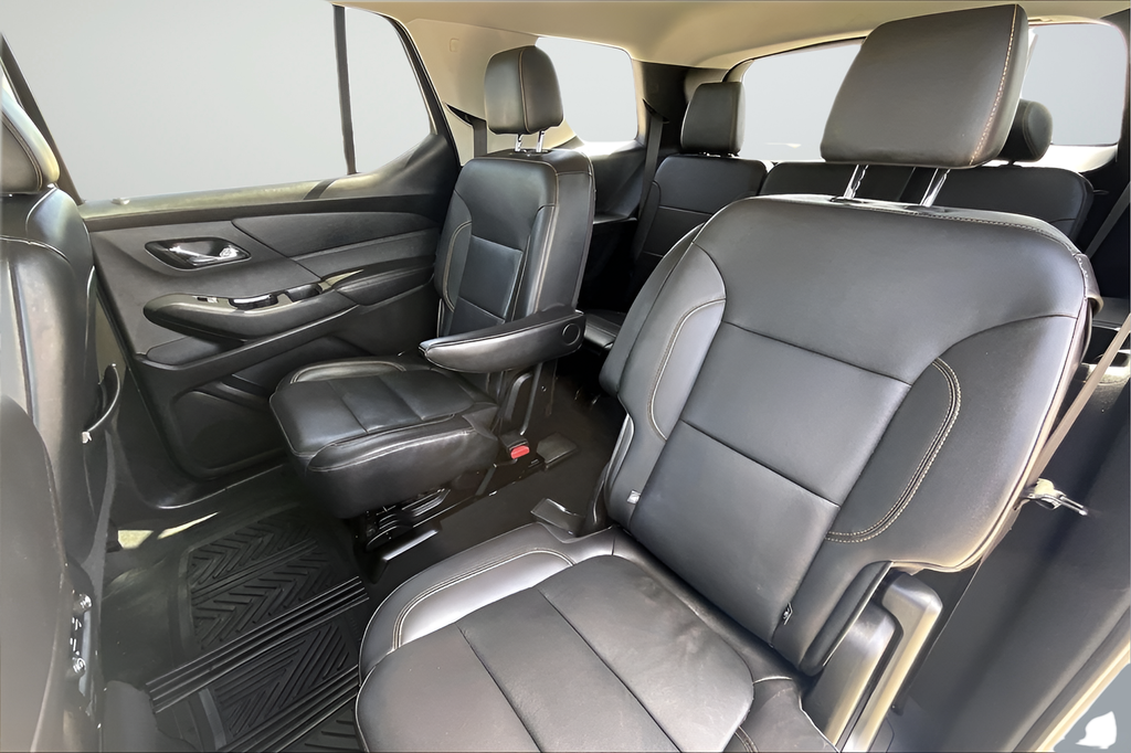 Used 2021 Beige Chevrolet Premier image 18