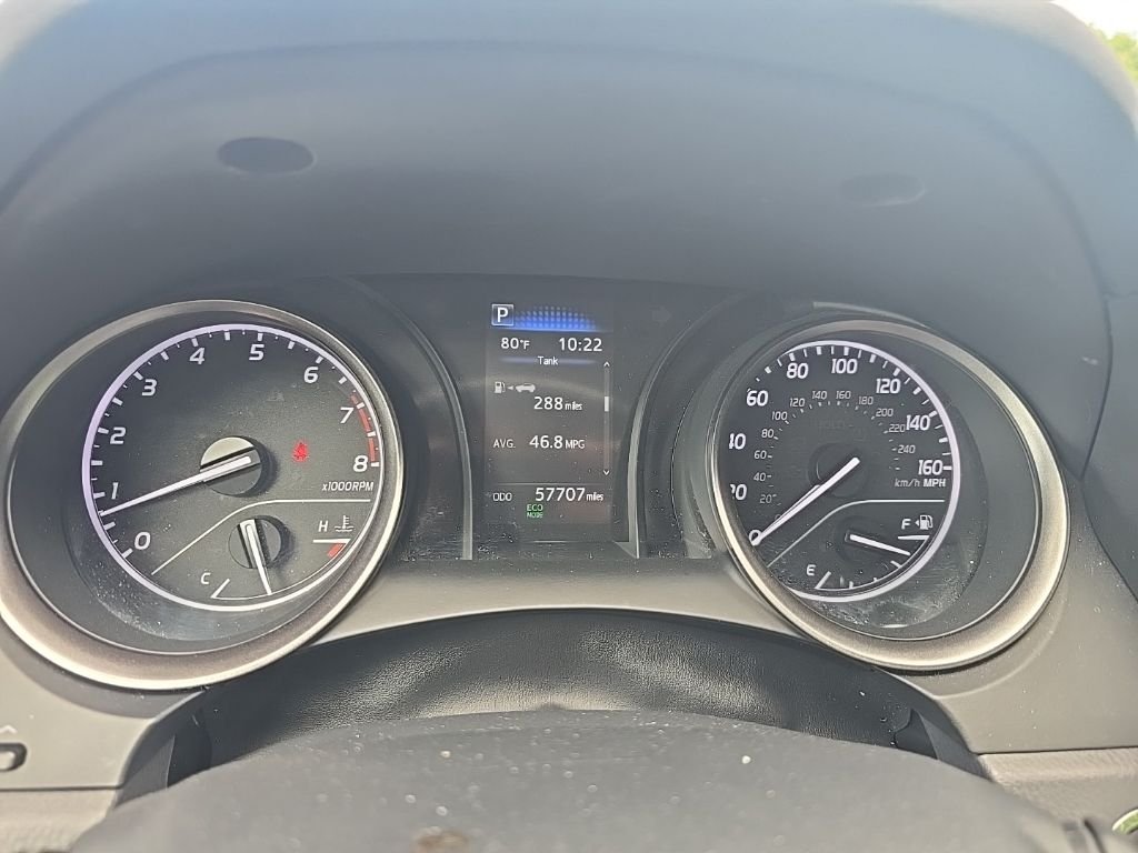Used 2024 White Toyota SE image 14