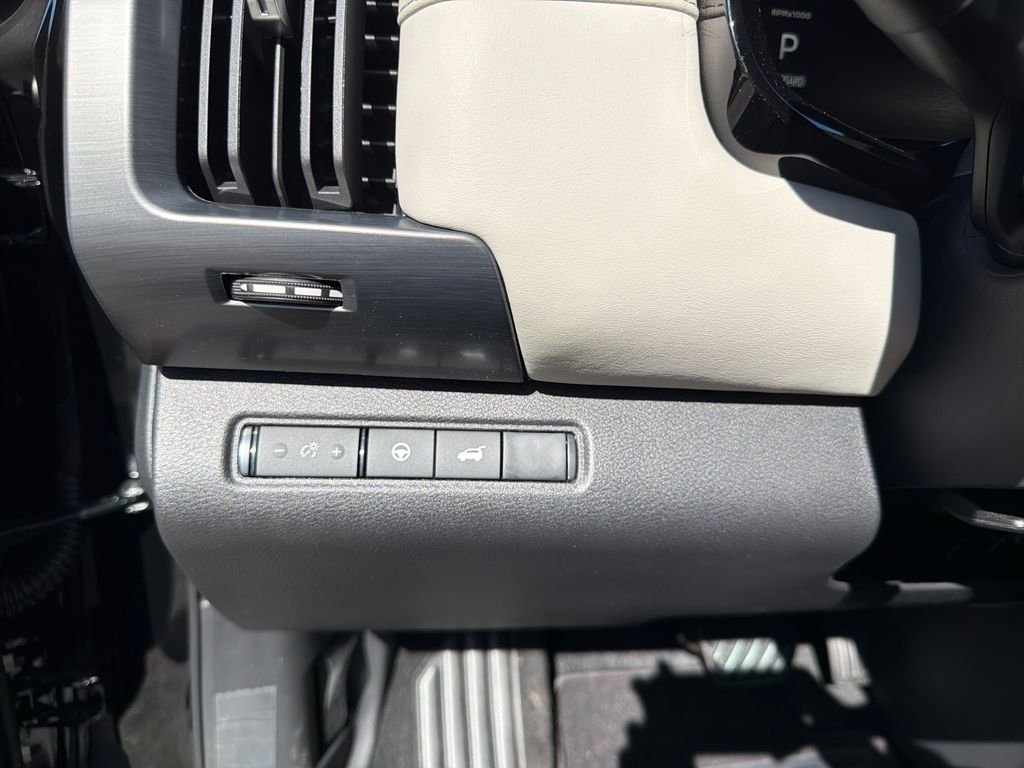 New 2026 Nissan Pathfinder SL 4D Sport Utility