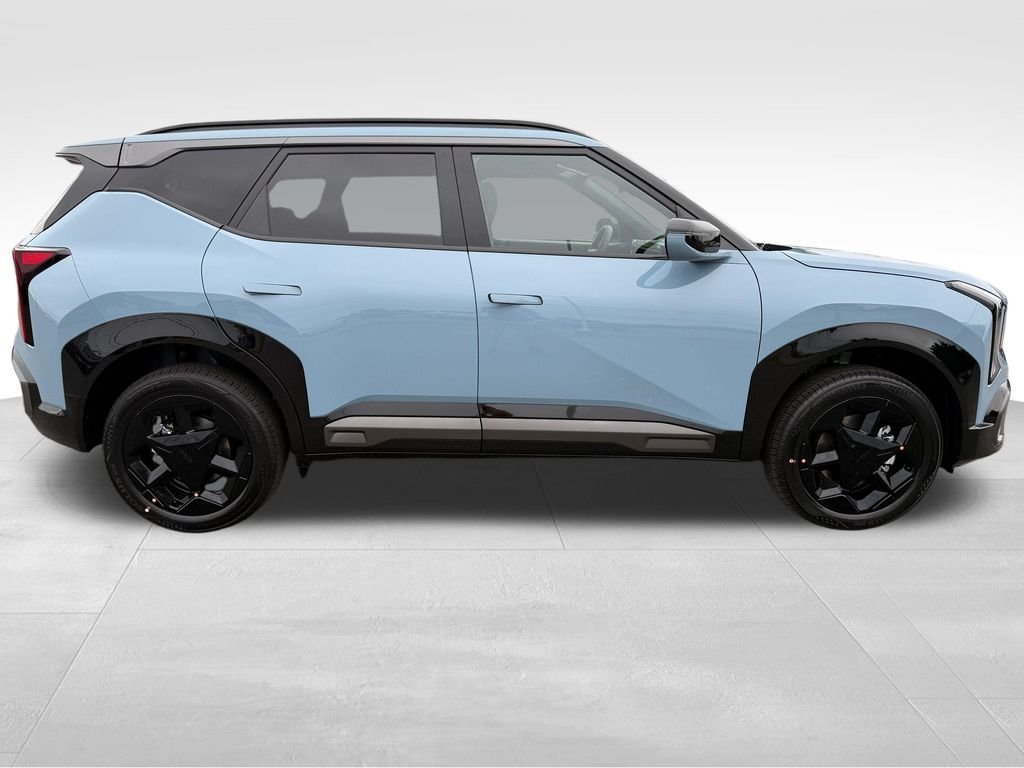 New 2027 Frost Blue Kia X-Line S image 8