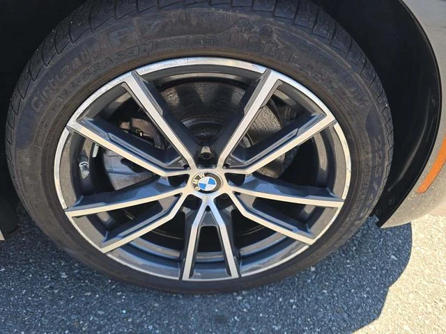 Used 2021 Gray BMW 330i xDrive image 18