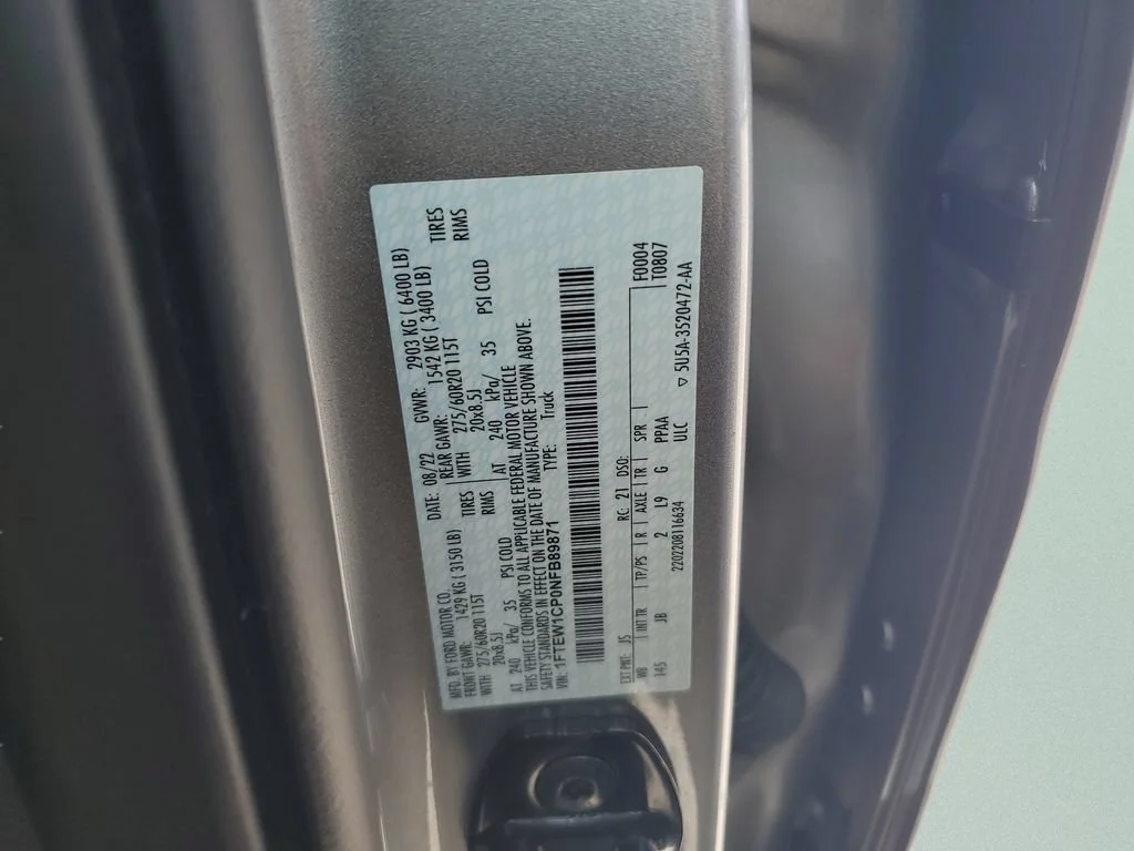 Used 2022 Silver Ford XL image 23