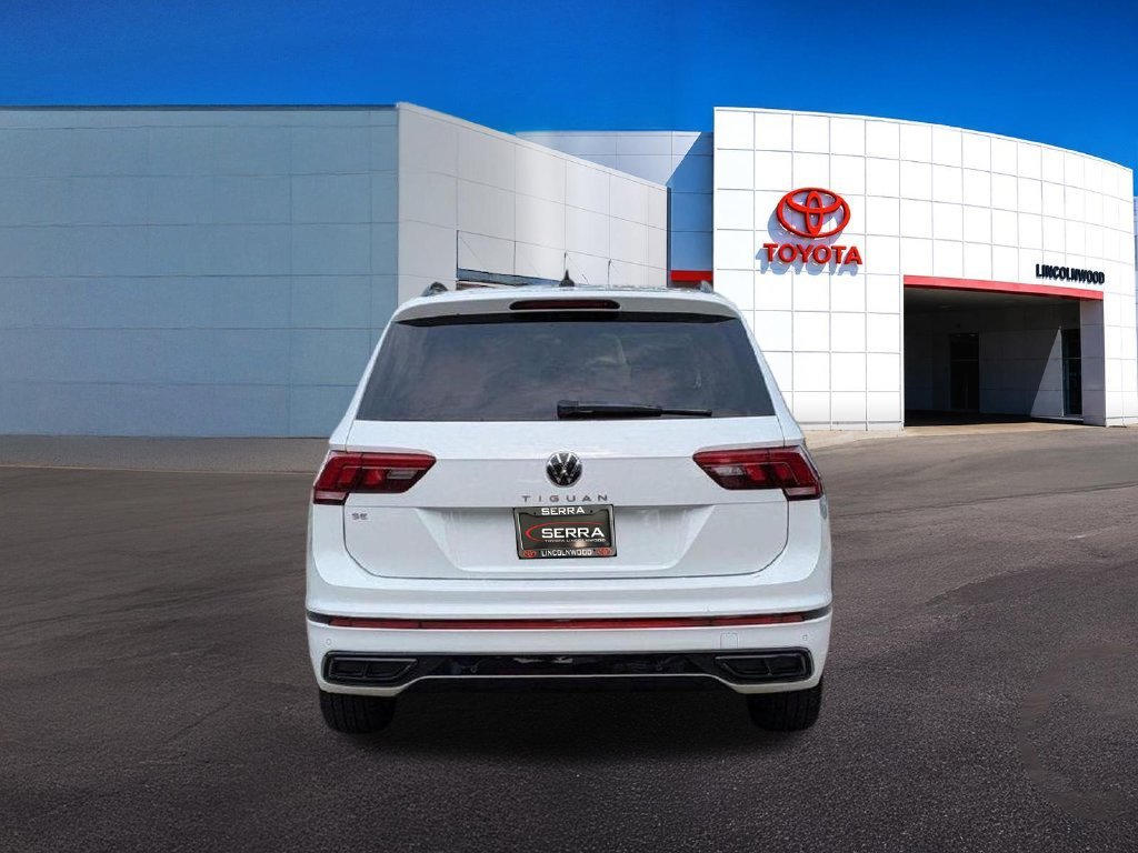 Used 2022 White Volkswagen 2.0T SE R-Line Black image 13