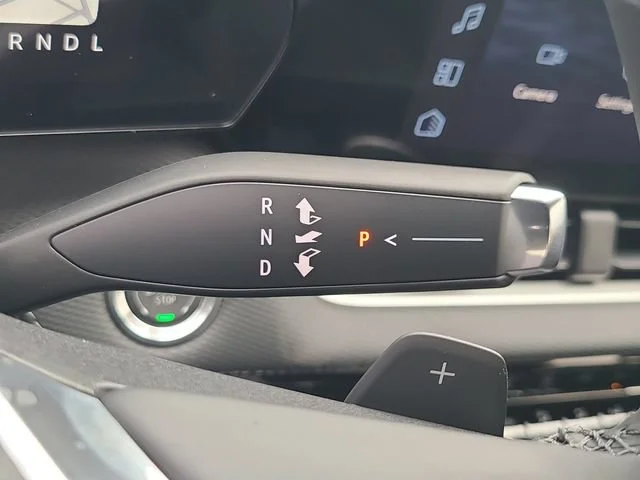 New 2027 Sterling Gray Metallic Chevrolet LT image 33
