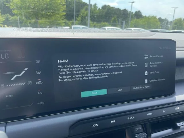 New 2027 White Kia X-Line SX Prestige image 34