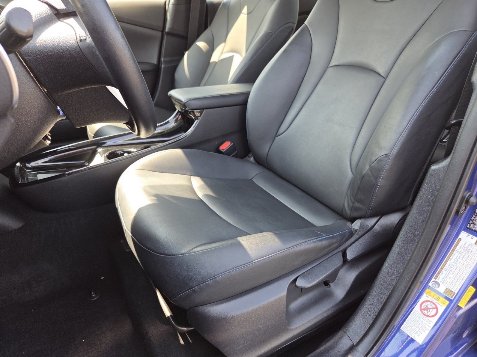 Used 2017 Blue Toyota Three Touring image 29