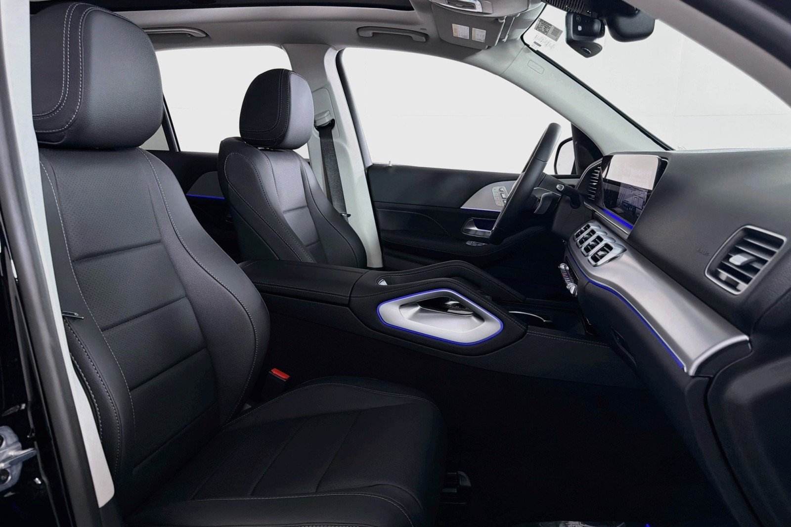 New 2026 Black Mercedes-Benz GLE 350 4MATIC® SUV image 6