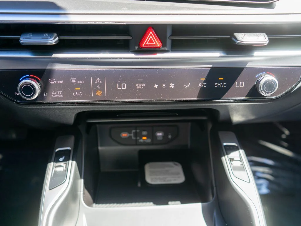 New 2026 Aurora Black Pearl Kia EX image 26