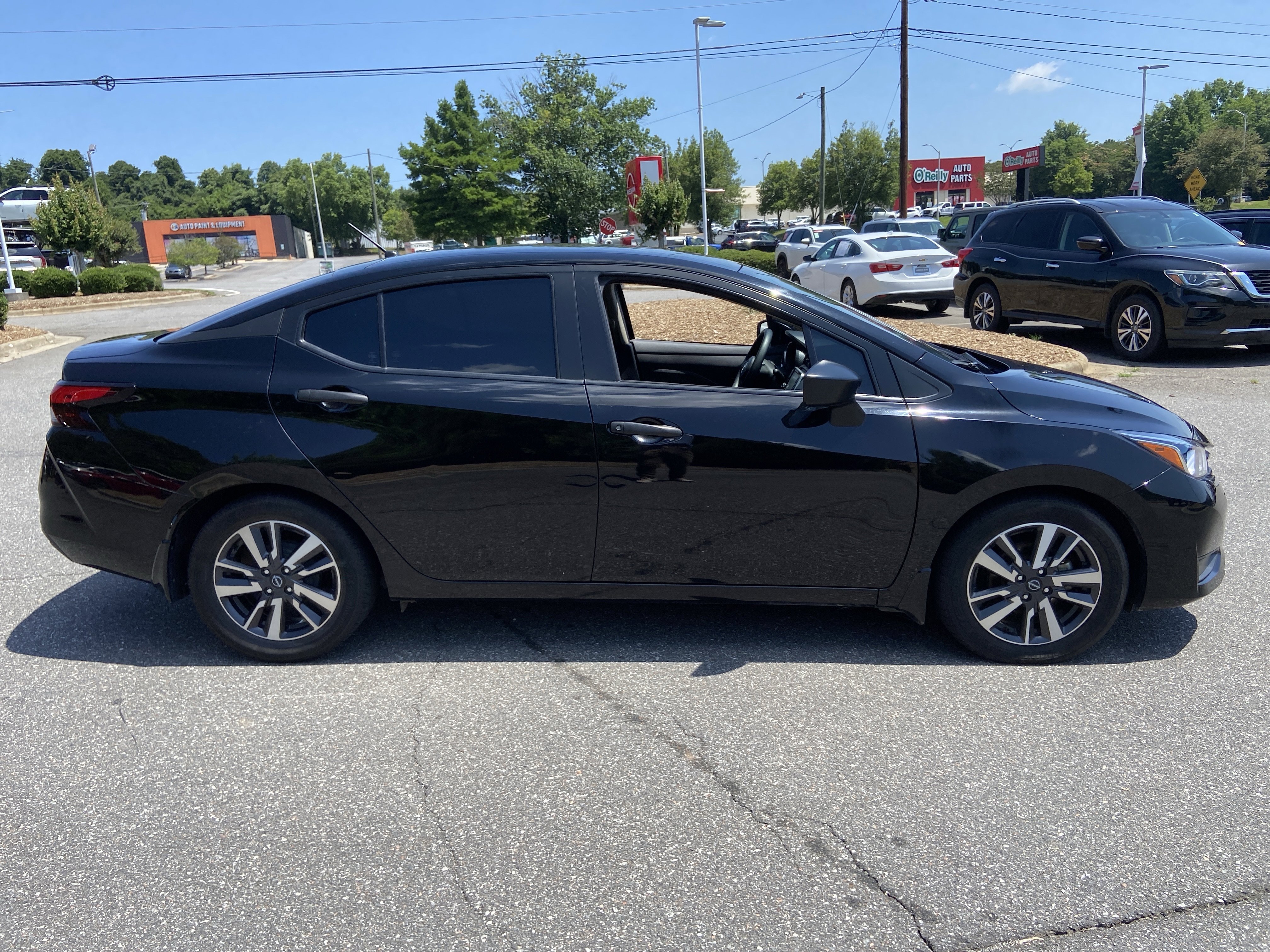 Used 2023 Super Black Nissan S image 4