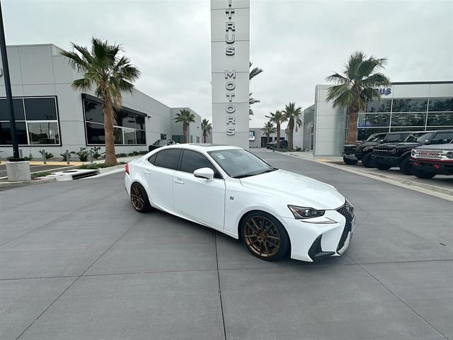 2017 Lexus IS 350 350's photo