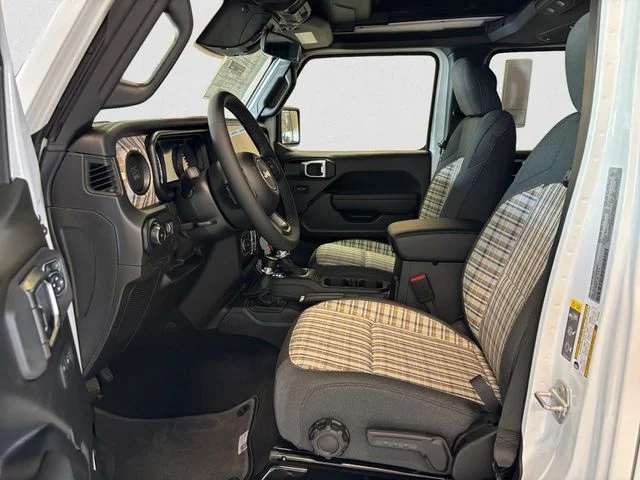 New 2026 White Jeep 85th Anniversary Edition image 10