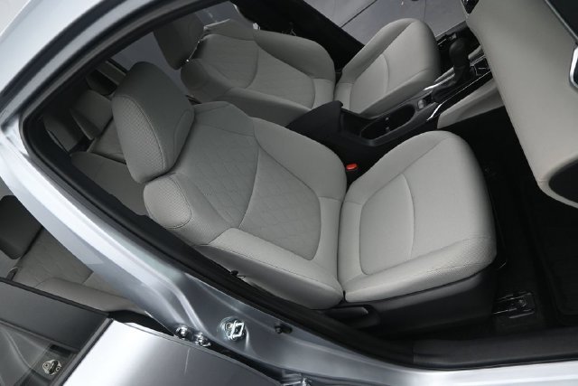 Used 2023 Sonic Silver Toyota L image 16