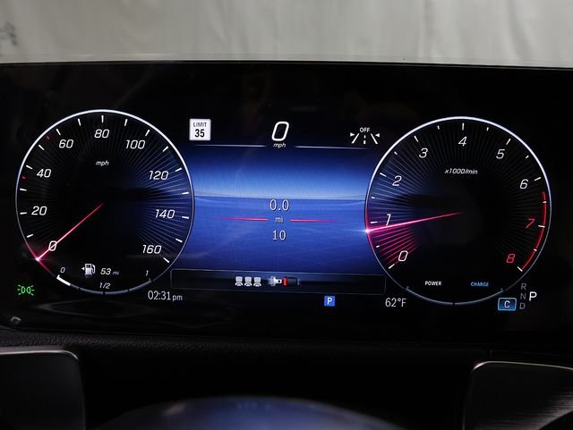 New 2026 Polar White Mercedes-Benz GLB 250 image 16