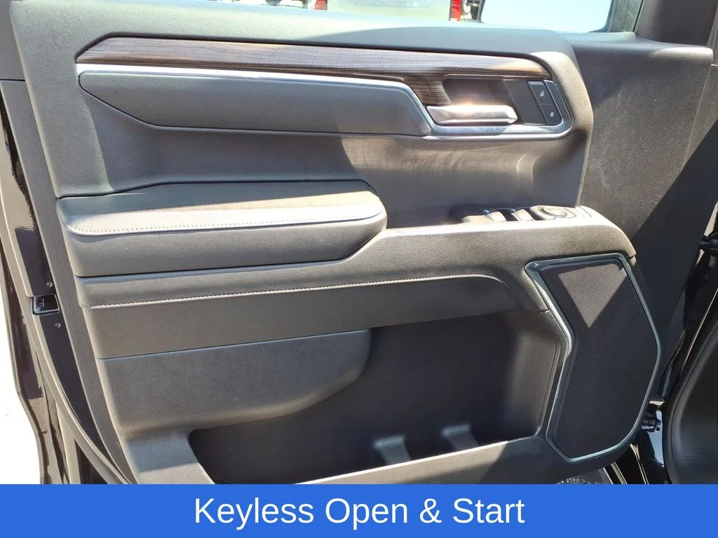 Used 2024 Black Chevrolet LT image 22