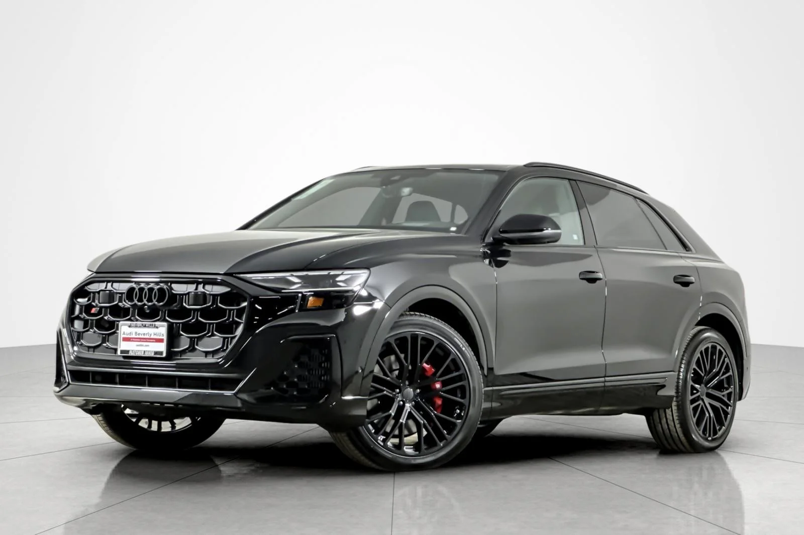 2026 Audi SQ8 Prestige quattro's photo