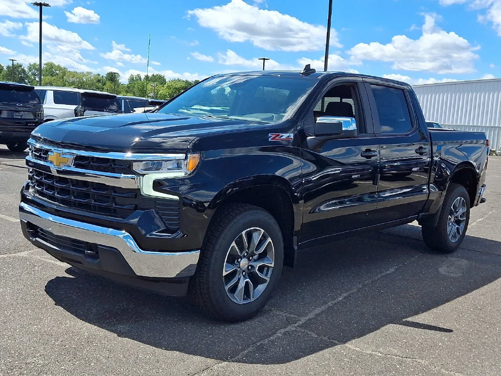 New 2026 Black Chevrolet LT image 4