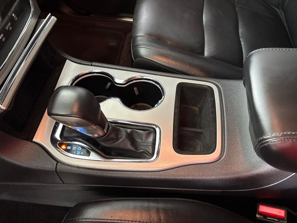 Used 2018 Gray Jeep Limited image 48