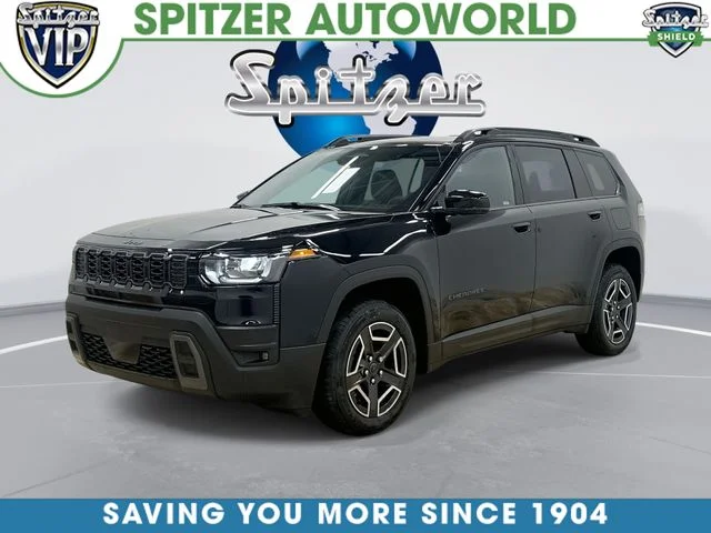 New 2026 Diamond Black Crystal Pearl-Coat Exterior Paint Jeep Limited image 1