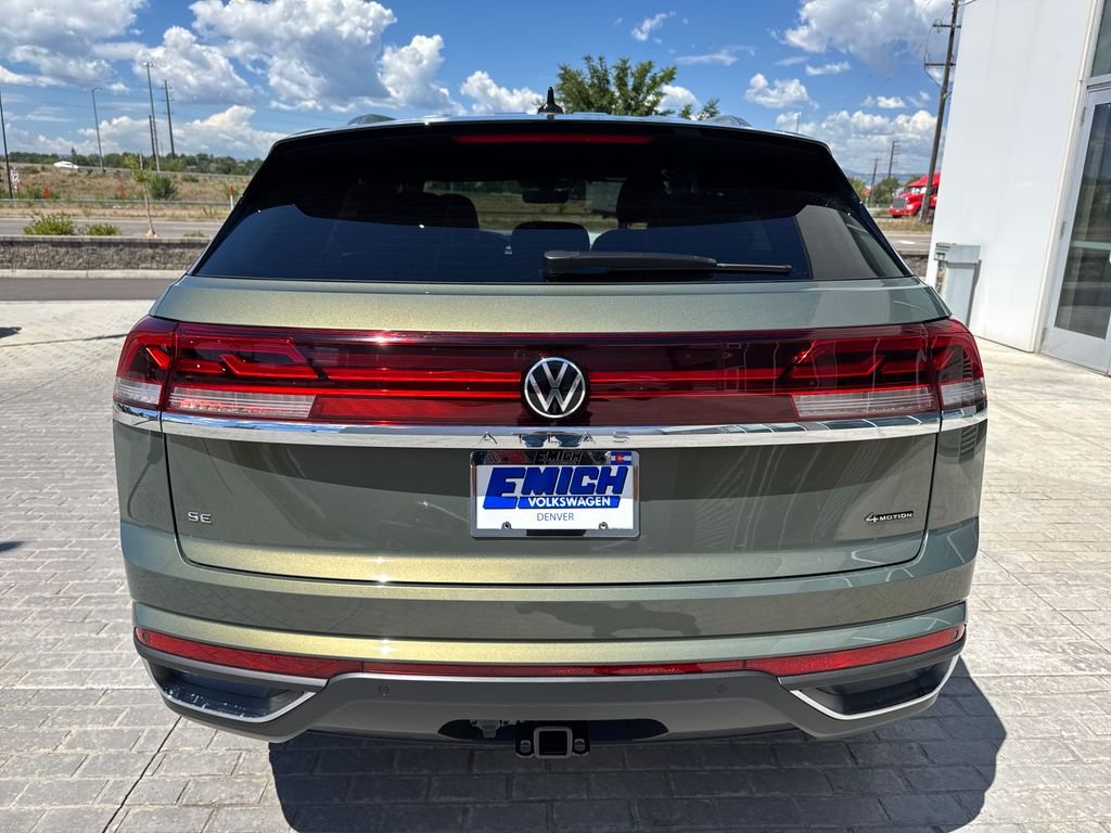 New 2026 Avocado Green Pearl Volkswagen 2.0T SE w/Technology image 4