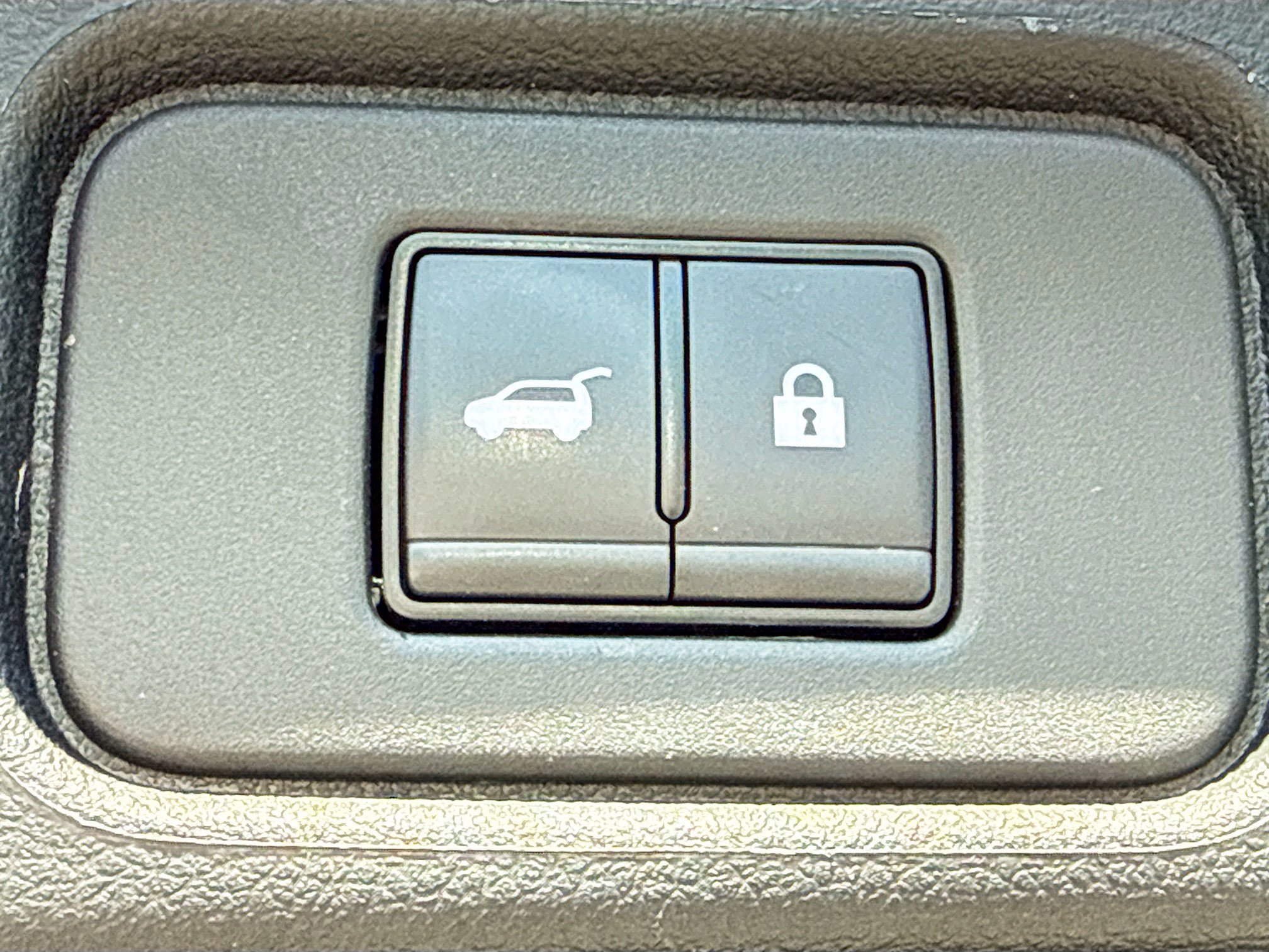Used 2025 Gun Metallic Nissan Platinum image 13