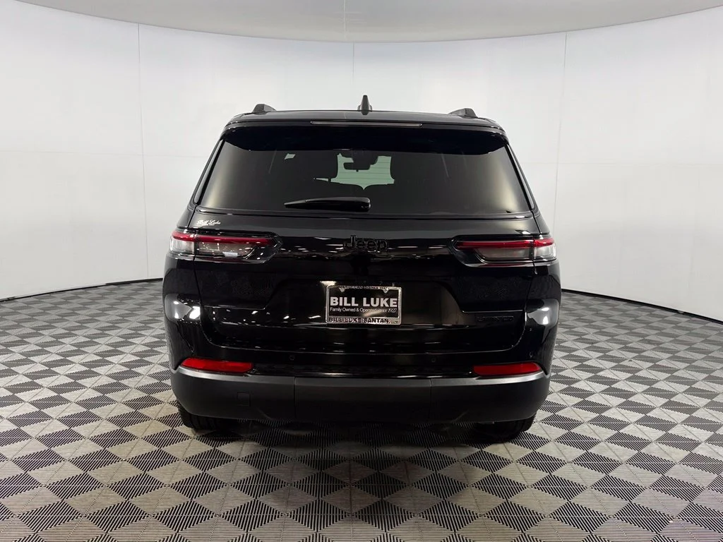 Used 2025 Black Jeep Limited image 7