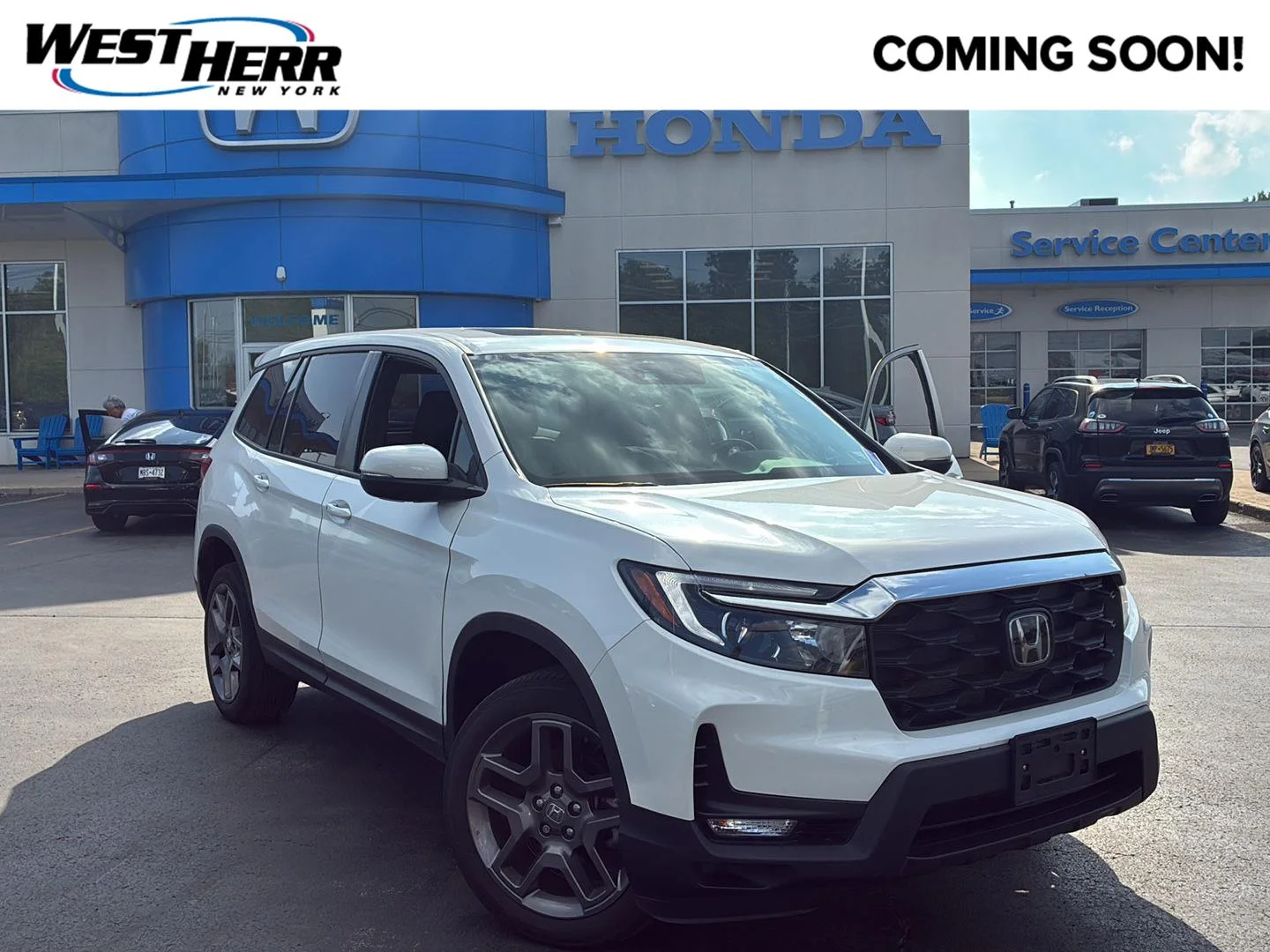 Used 2023 Platinum White Pearl Honda EX-L image 1