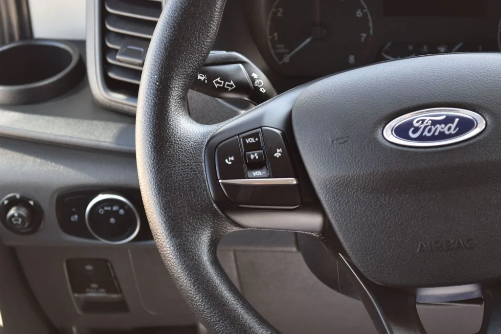 Used 2023 White Ford XL image 9