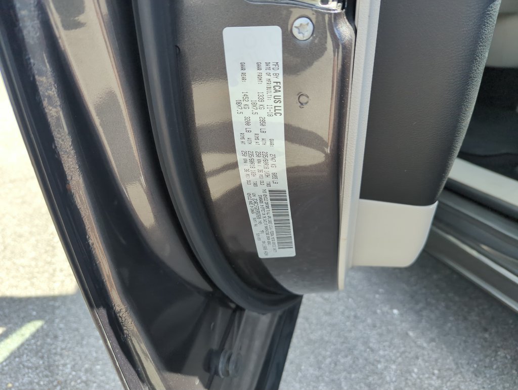 Used 2019 Gray Chrysler Touring Plus image 37