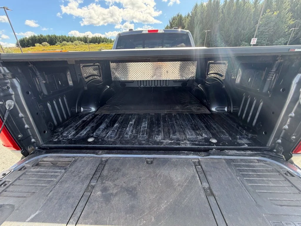 Used 2023 Gray Ford XLT image 45