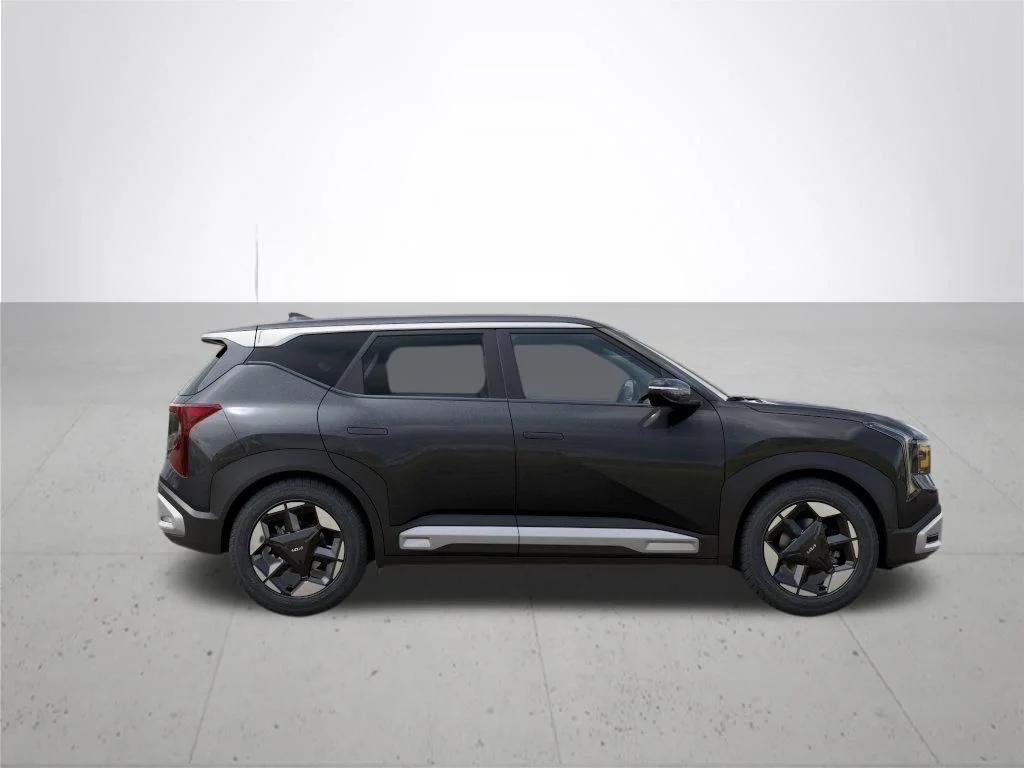 New 2027 Interstellar Gray Kia EX image 7