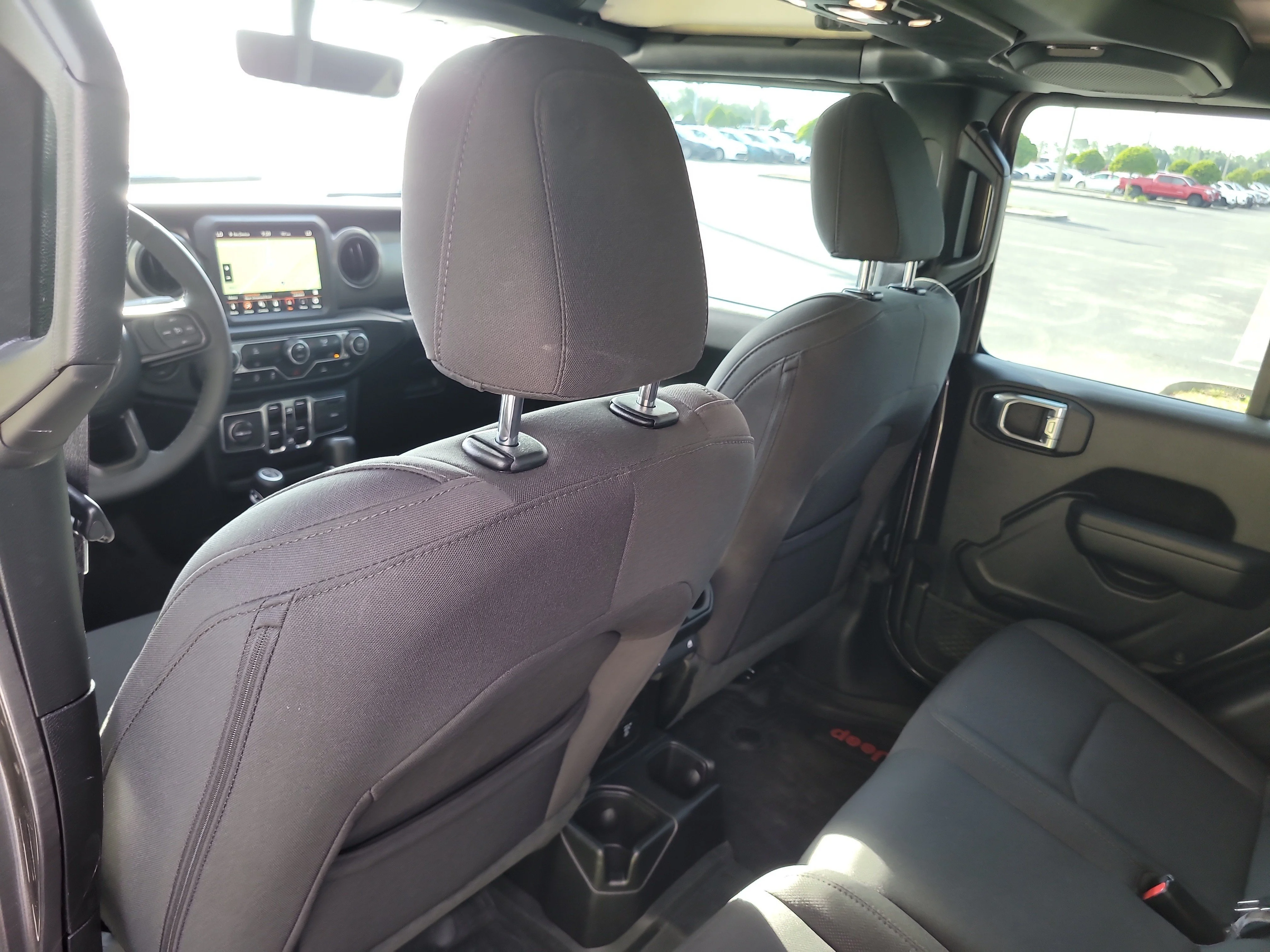 Used 2023 Granite Crystal Metallic Clearcoat Jeep Sport S image 12