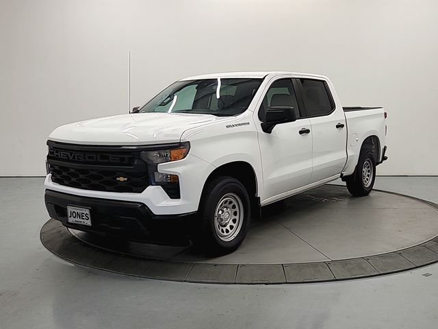 Used 2022 White Chevrolet WT image 4