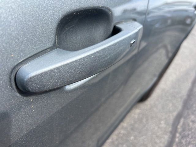Used 2023 Sterling Metallic GMC AT4 image 19