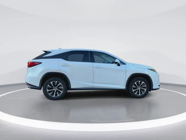 Used 2022 White Lexus 350 image 8