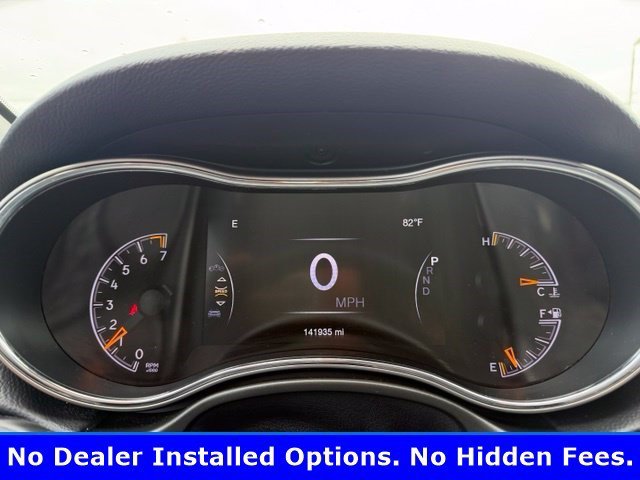 Used 2020 Granite Crystal Metallic Clearcoat Jeep Altitude image 5