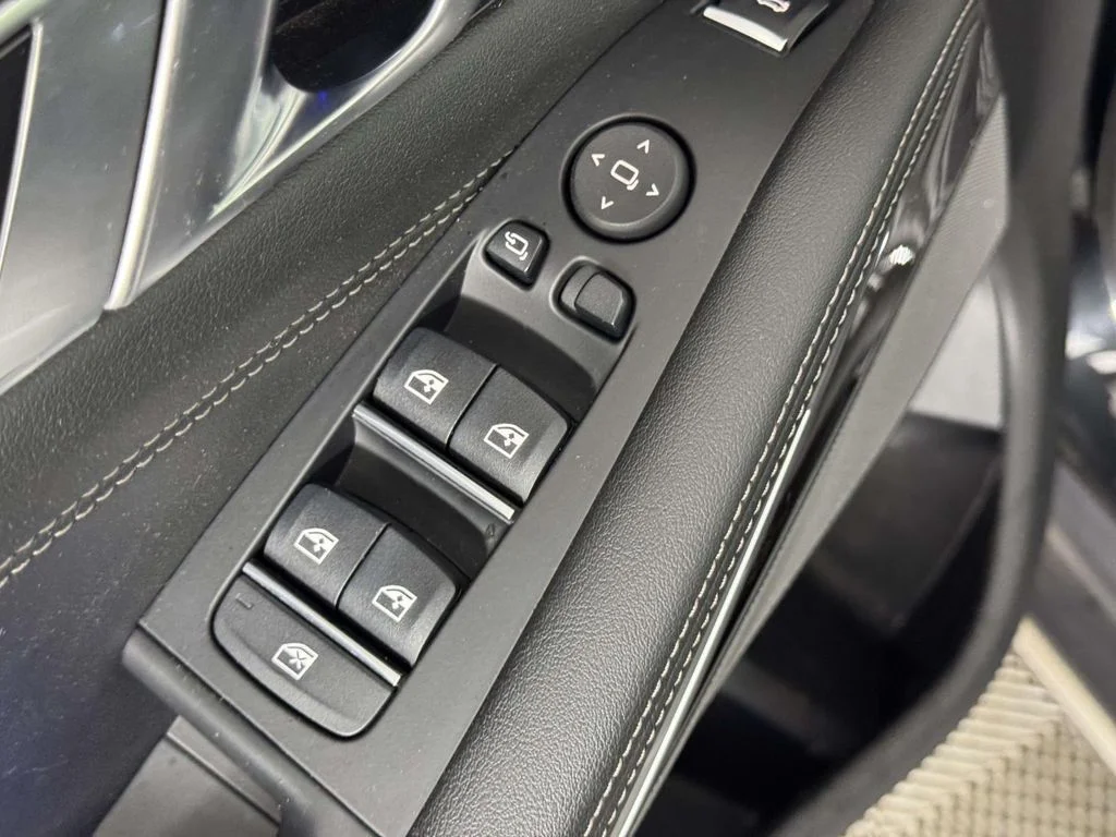 Certified Used 2024 Black BMW xDrive40i image 18