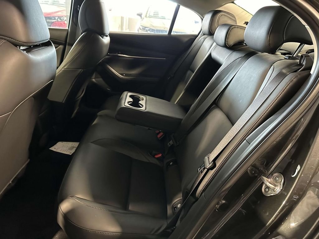 2025 Mazda Mazda3 Preferred - Photo 13