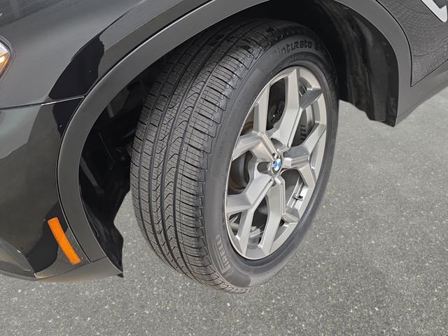 Certified Used 2023 Black Sapphire Metallic BMW xDrive30i image 27