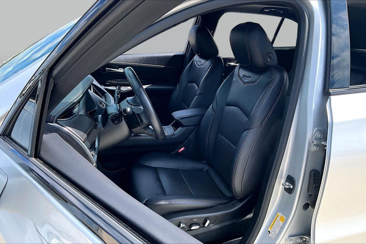 Used 2020 Radiant Silver Metallic Cadillac FWD Sport image 15