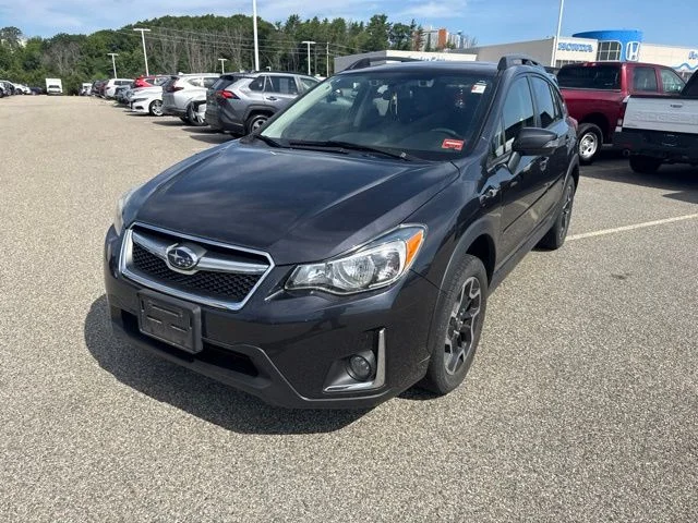 Used 2017 Dark Gray Metallic Subaru 2.0i Limited image 5