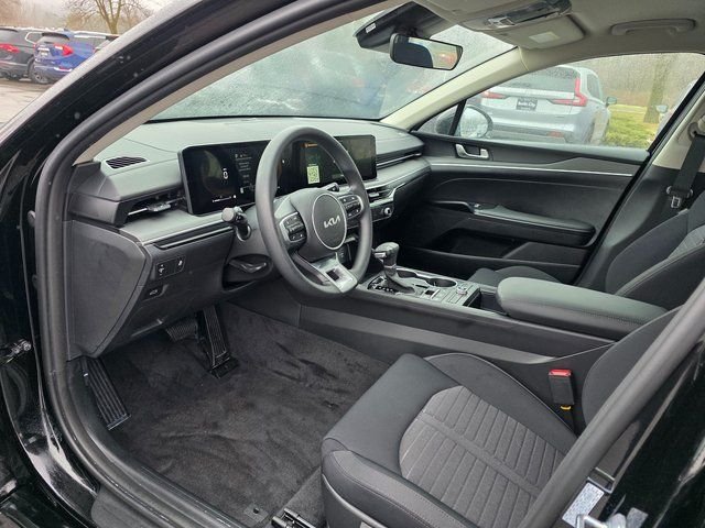 New 2026 Aurora Black Kia LXS image 12