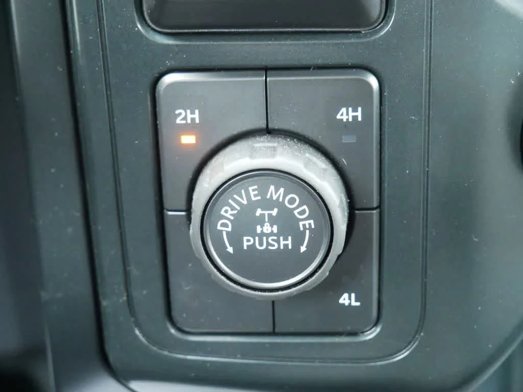 2025 Ford F-150 XL - Photo 22